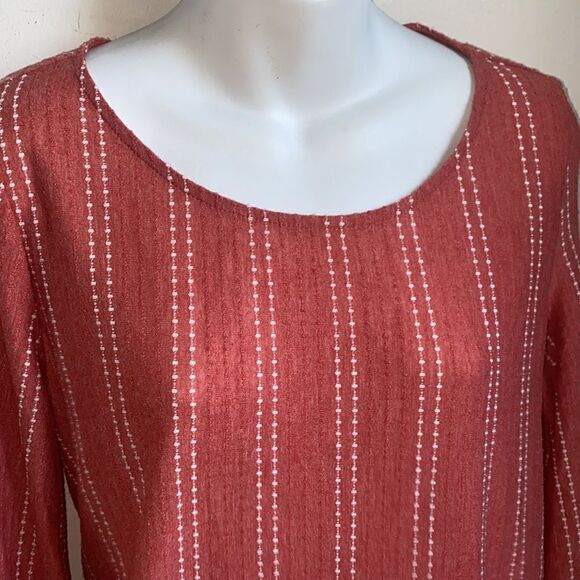 ANTHROPOLOGIE W5 Coral Dot Stripe Ruffle Sleeve Top-M - Picture 2 of 5